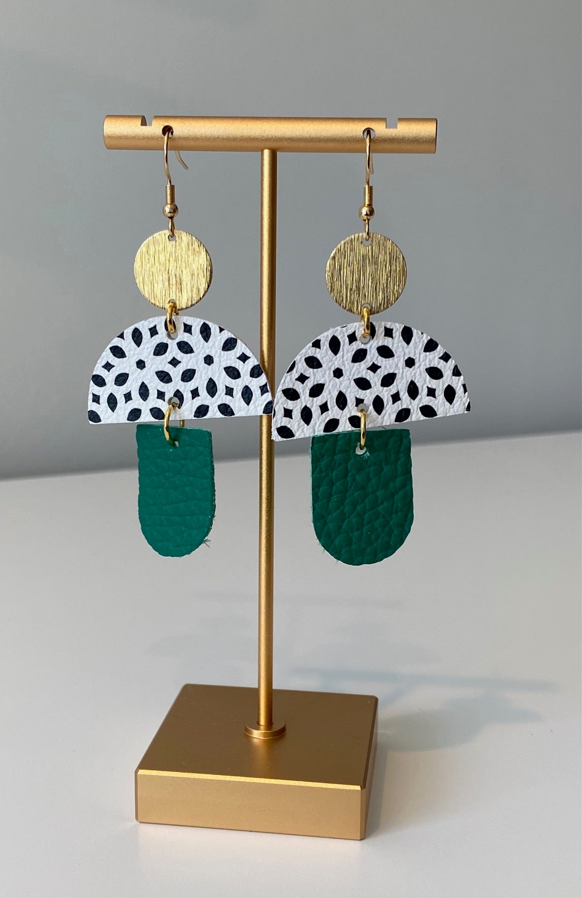 Maren Leather Earrings