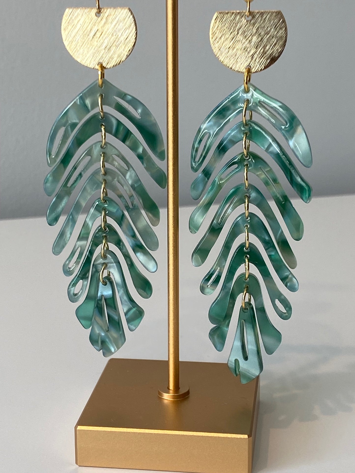 Rayne Dangle Earrings (Choose Color)