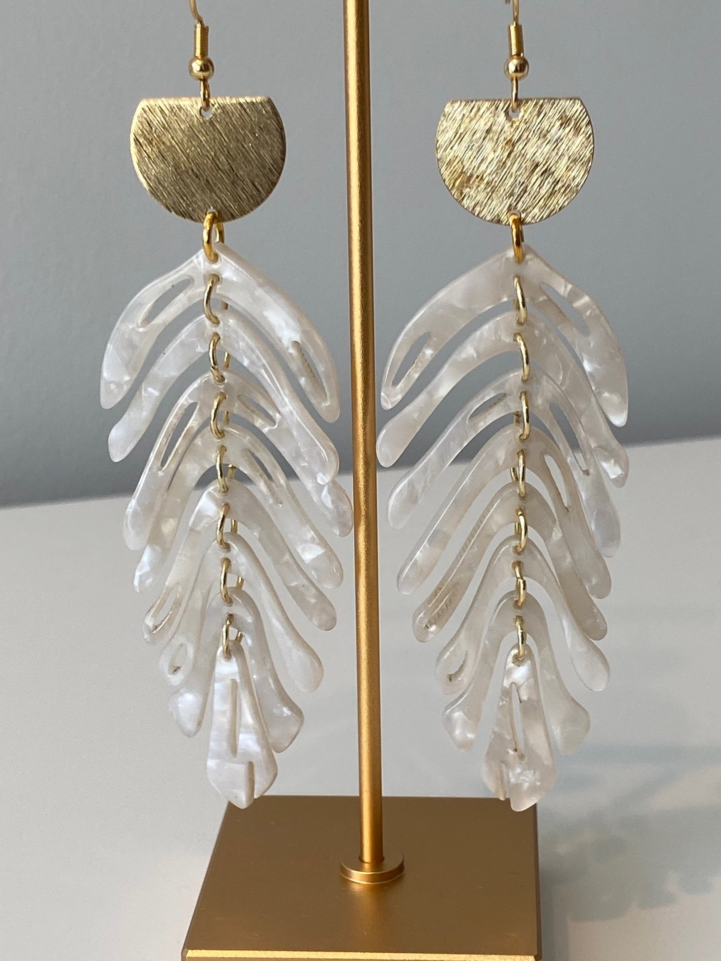 Rayne Dangle Earrings (Choose Color)